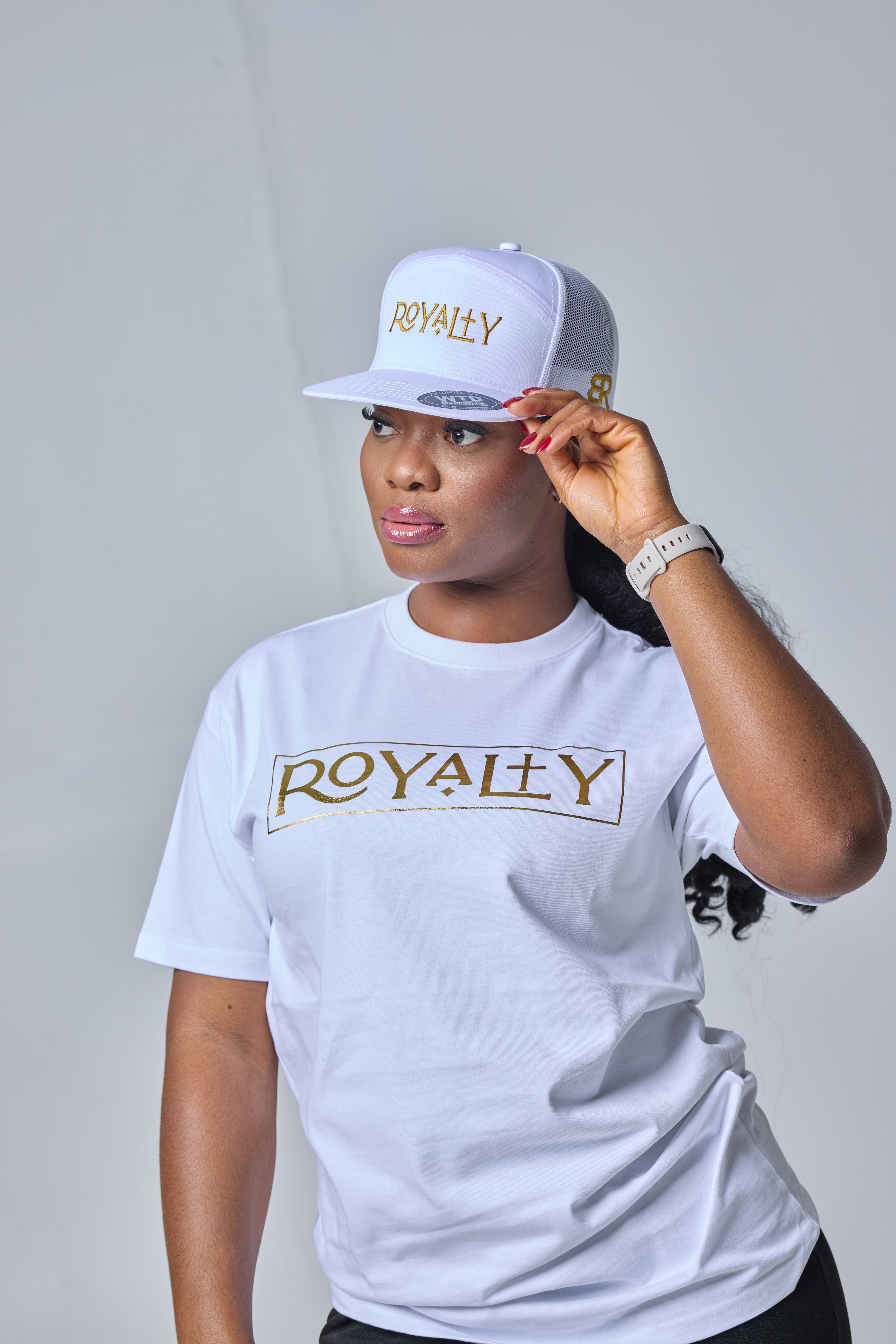 ROYALTY TEE FEMALE
