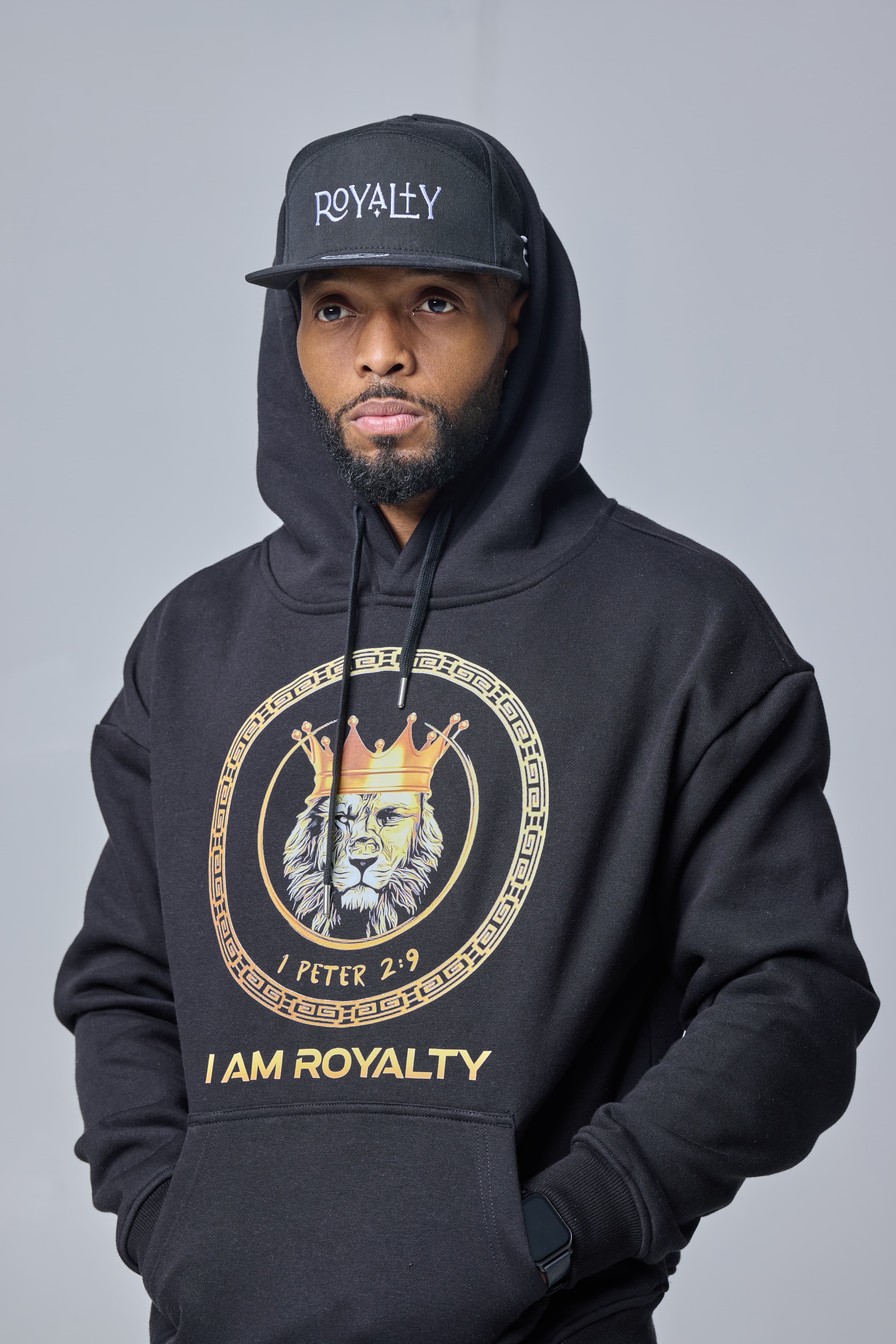I AM ROYALTY™ Premium UNISEX Pullover Hoodie